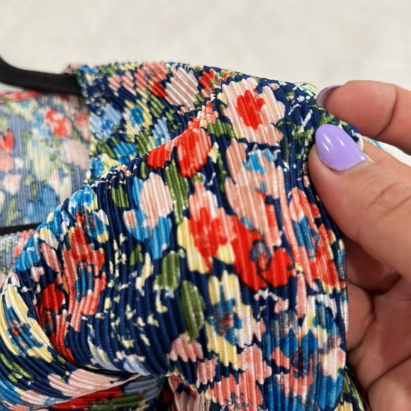 W A Y F where are you from beautiful top size Xl - Picture 14 of 16